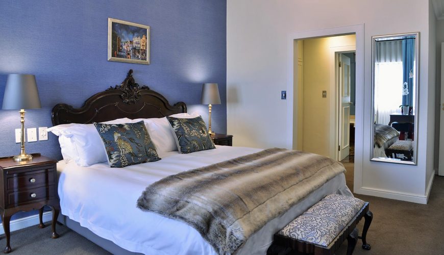 letto matrimoniale della stanza principale dell'harvey suite