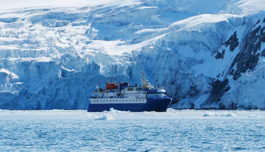 nave da crociera alle spitsbergen