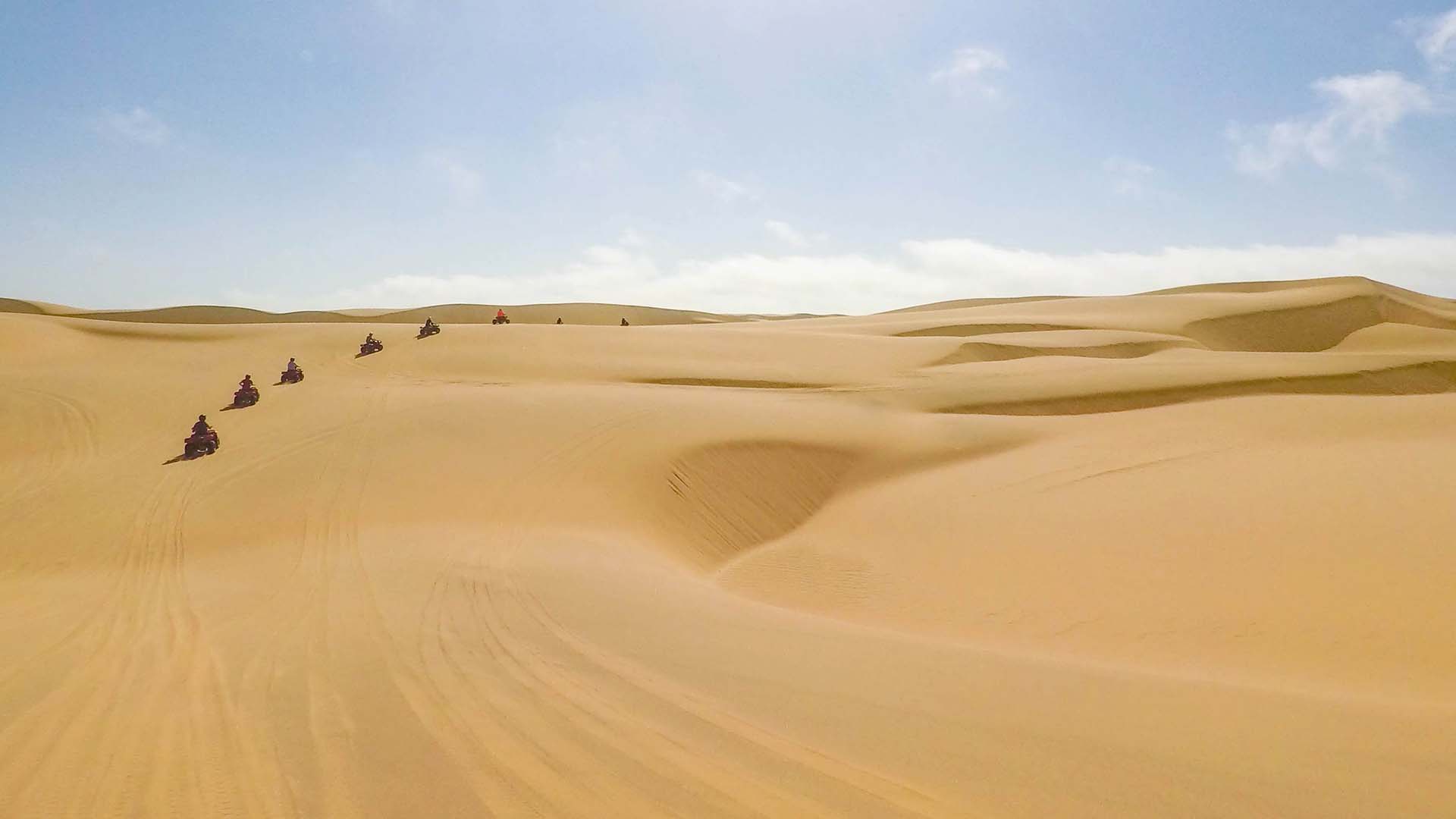 quad bikes tra le dune del Namib dietro swakopmund