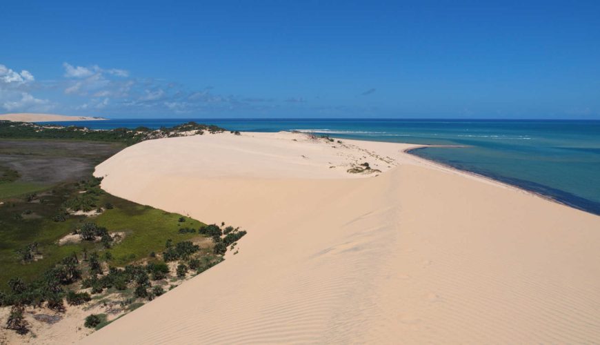 dune di sabbia su una spiaggia dell'arcipelago di Bazaruto