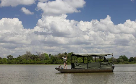 boat safari rufiji river camp