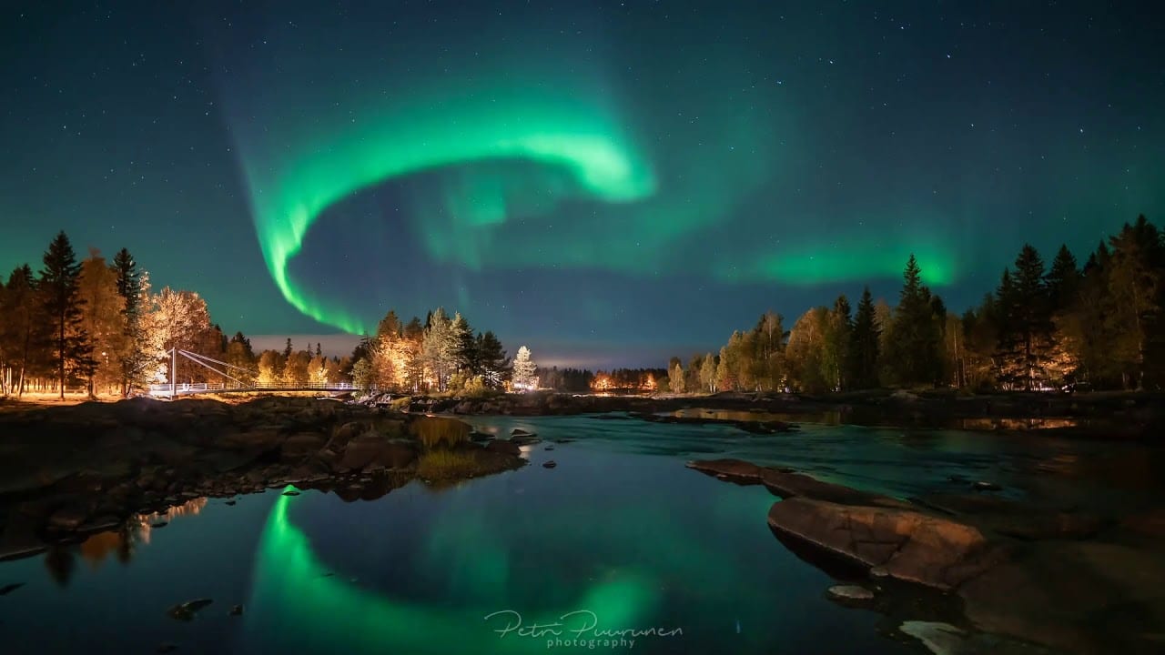 aurora boreale vicino a Oulu