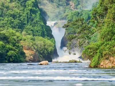 The-Murchison-waterfall-on-the-Victoria-Nile-northern-Uganda